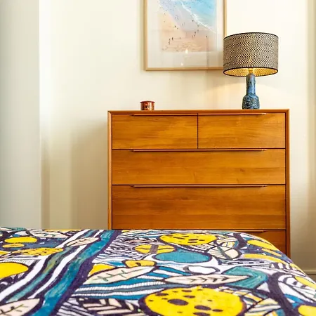 Zeina, 2 Pieces Confortables Et Raffinees, Wifi, Hypercentre Apartment La Rochelle (Charente-Maritime)