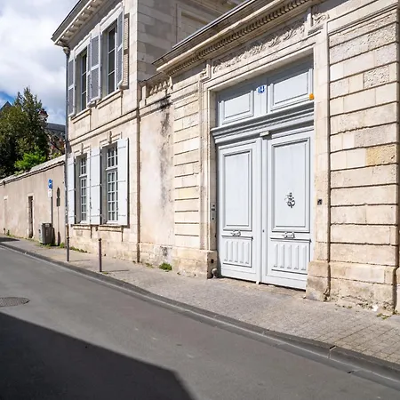 Zeina, 2 Pieces Confortables Et Raffinees, Wifi, Hypercentre Apartment